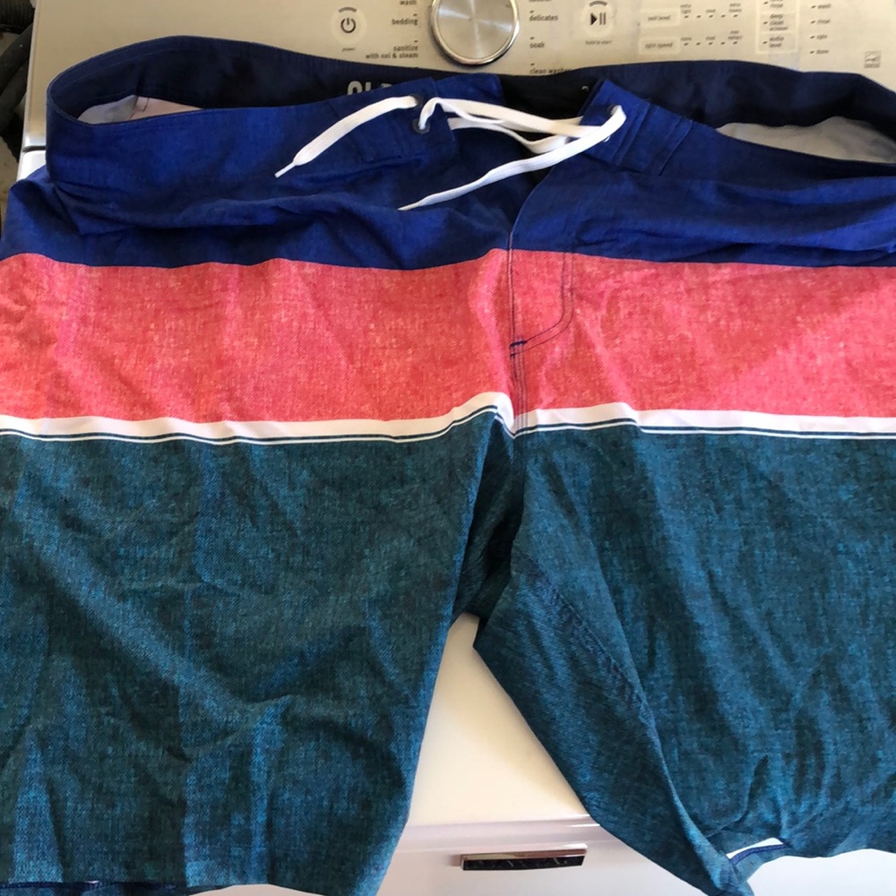 Old Navy Men’s Big and Tall Swim Trunks Sz 48